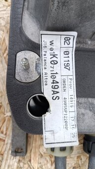 Kulisa radenia zo Seat Altea - 4