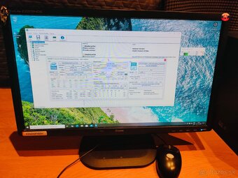 Predam PC s monitorom a mysou - 4