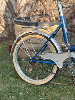 RETRO SKLADACKA ESKA 622 (1984) - 4