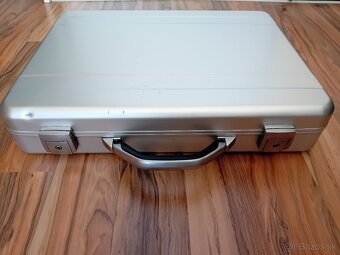 Kufor na notebook - 4