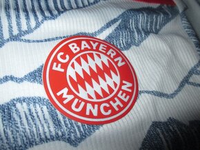 Futbalový dres Bayern Mníchov 2021/22 XL tretí - 4