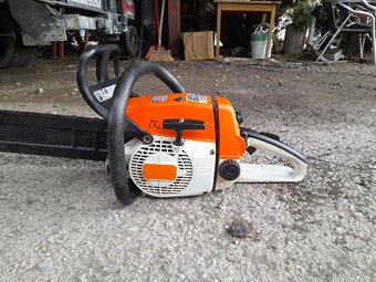 Stihl 024AV - 4