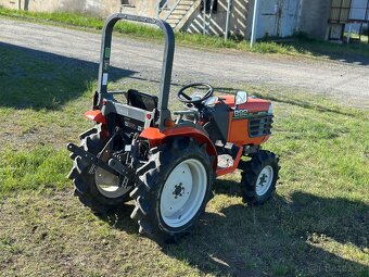 Malotraktor Kubota B92 - 4