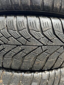 Zimne pneu KUMHO WinterCraft WP52 185/65 R15 - 4