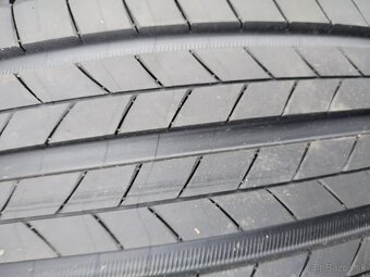 225/45/19 letní pneu MICHELIN 225/45 R19 - 4