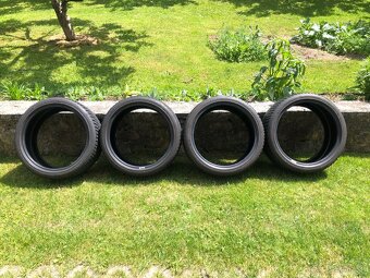Dunlop WinterSport 5 225/40 R18 - 4
