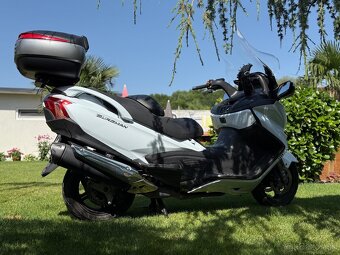 Suzuki Burgman AN 650 executive - 4