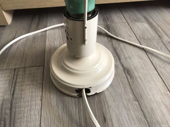 stará kovová lampa - 4