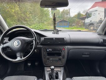 Volkswagen Passat 1.9 TDI B 5.5 - 4