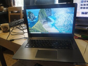 Dell. Intel i7. 14“. SSD 256GB. Nová baterka. nVidia 4+4GB - 4