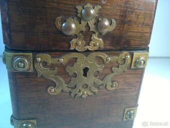 Starožitná drevená skrinka 19.storočie - 4