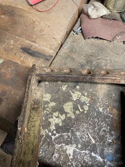 Spodná konzola Zetor - 4