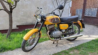 ČZ 175 typ 477, r.v. 1972 - s TP a ŠPZ - 4