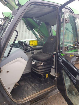 Teleskopický manipulátor DEUTZ-FAHR Agrovector 30.6 - 4