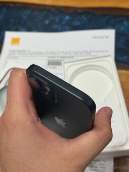 iPhone 15 128gb 100% bateria 2r záruka Orange - 4