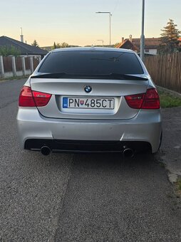 Bmw e90 330i 190kw - 4
