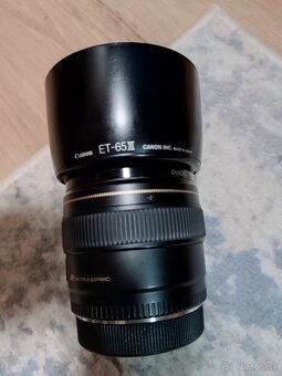 Canon EF 85mm f/1.8 USM - 4