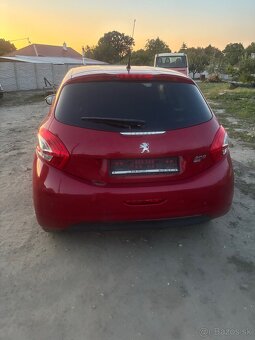 Predam/rozpredam Peugeot 208 1.6hdi - 4