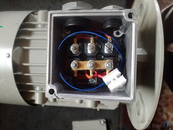 Predam elektromotor Siemens. - 4