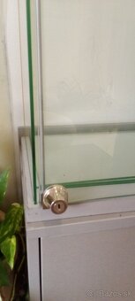 Presklená vitrína - 4