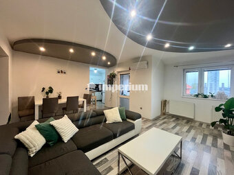 Na predaj pekný veľkometrážny 3 izbový byt s garážou na ul.  - 4