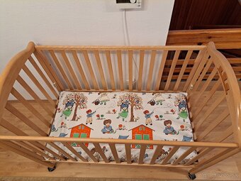 Drevená detská postieľka - 4