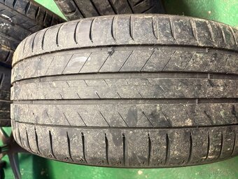 Dvojrozmer 19” letne - 4