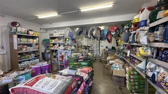 Polyfunkčná budova so stabilnými nájomcami v Diviakoch - 4