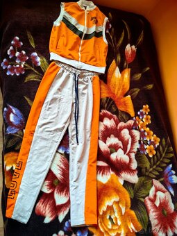 dámska tepláková súprava M - 4