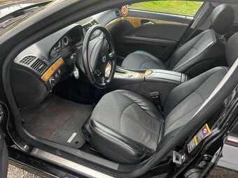Predám Mercedes e350 - 4