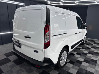 Ford Transit Connect 1.5 - 4