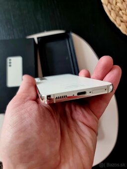 Samsung Galaxy s23 - 4