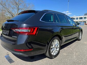 Škoda Superb combi 2.0 TDI DSG STYLE - 4