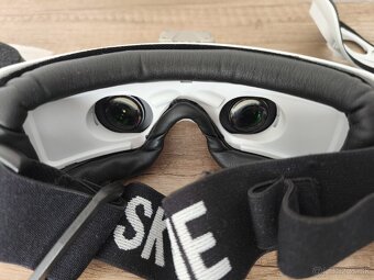 Skyzone sky04x pro FPV okuliare - 4