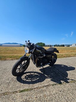 Triumph Street Cup 900 - 4