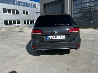 Volkswagen Golf VII Combi 2.0 TDI DSG Highline - 4