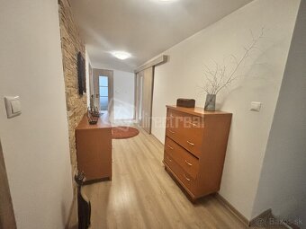 Na predaj priestranný rodinný dom v Porúbke pri Žilin… - 4