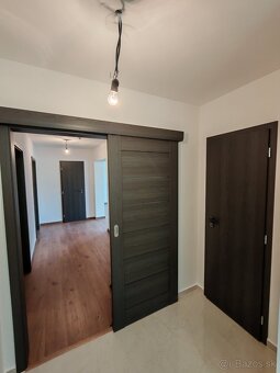 Komplene zrekonštruovaný dom, možná výmena za byt. - 4