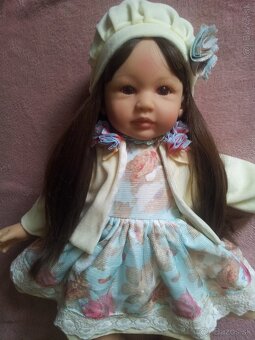 Realistická bábika s oblečením Ľadové káľovstvo - 4