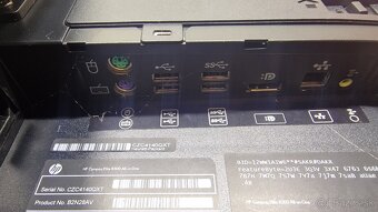 Predam HP compaq elite 8300 s monitorom - 4