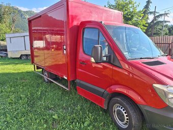 Mercedes Benz Sprinter - 4