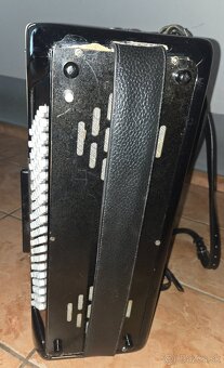 Acordeón Signatone Made in Czechoslovakia - 4