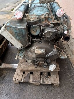 Motor Tatra 815 - 10válec - 4