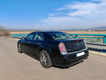 Lancia Thema - 4