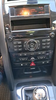 Peugeot 407 nový model facelift Top stav - 4