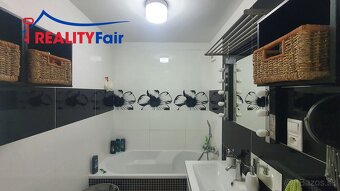 Veľký, slnečný, kompletne zrekonštruovaný 3i byt na Pieninsk - 4