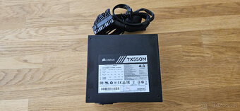 Corsair TX550M 80 PLUS Gold - 4