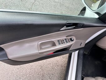 Predám passat b6 - 4