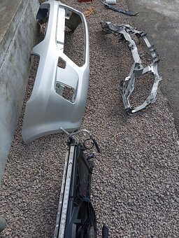Náhradné dieli na Ford c max19 dci - 4