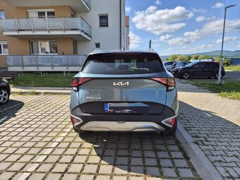KIA SPORTAGE 1,6 benzin 2022 - 4